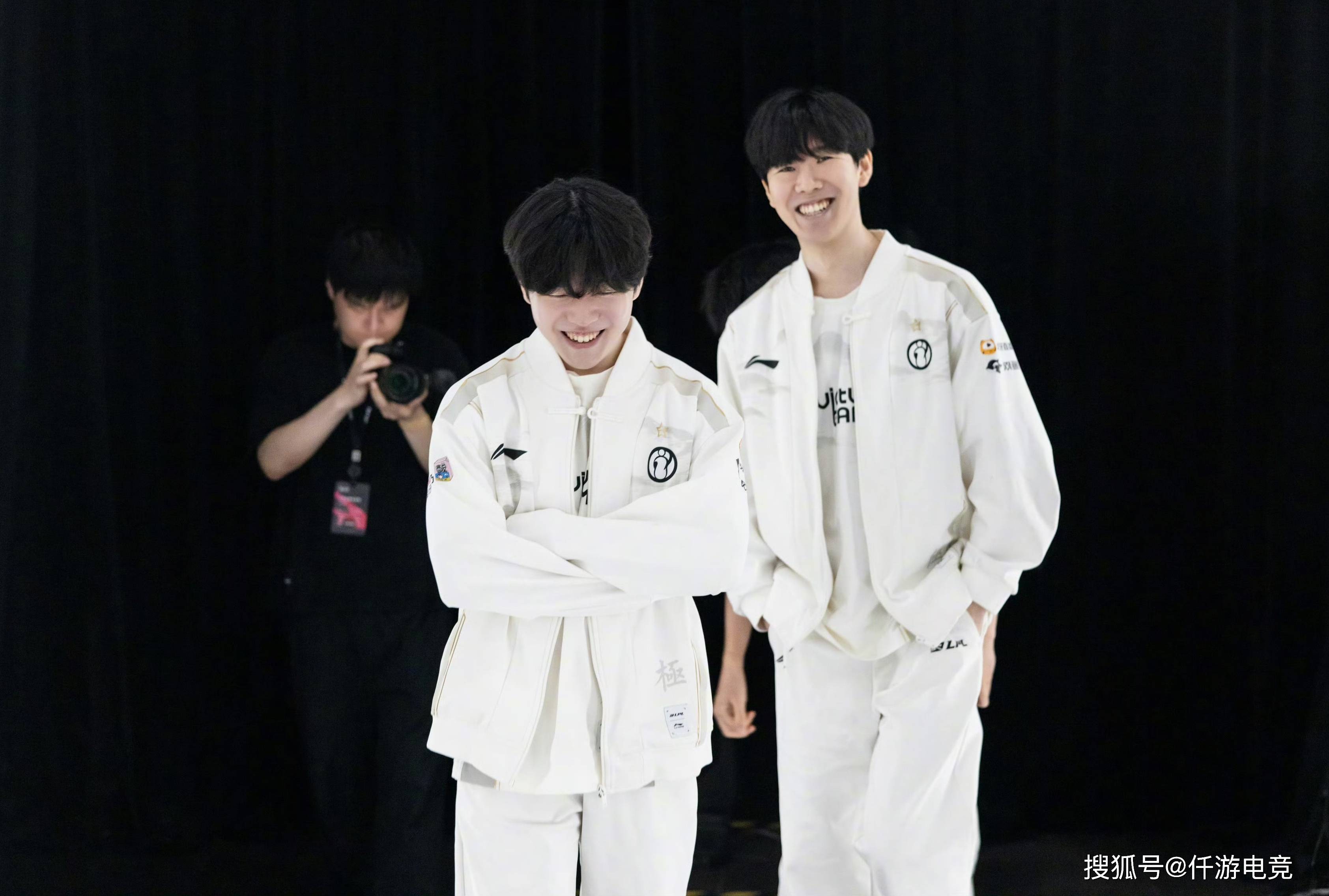 亚马尔在过 亚马尔在过