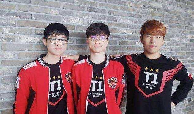 低调的排球女王，架不住走到哪里都是焦点！.