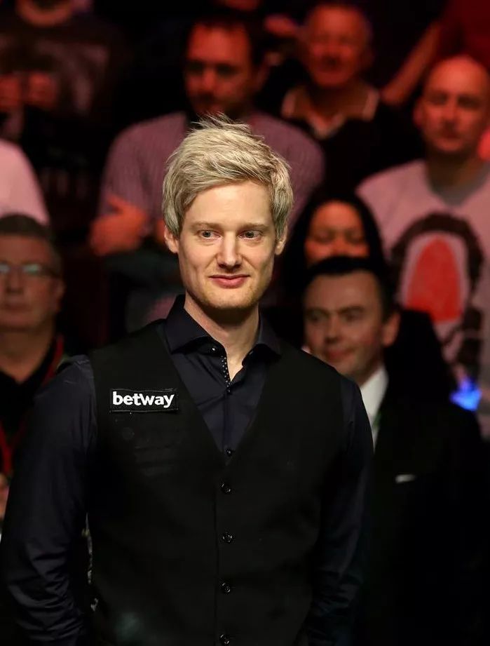 产滑雪服的 产滑雪服的