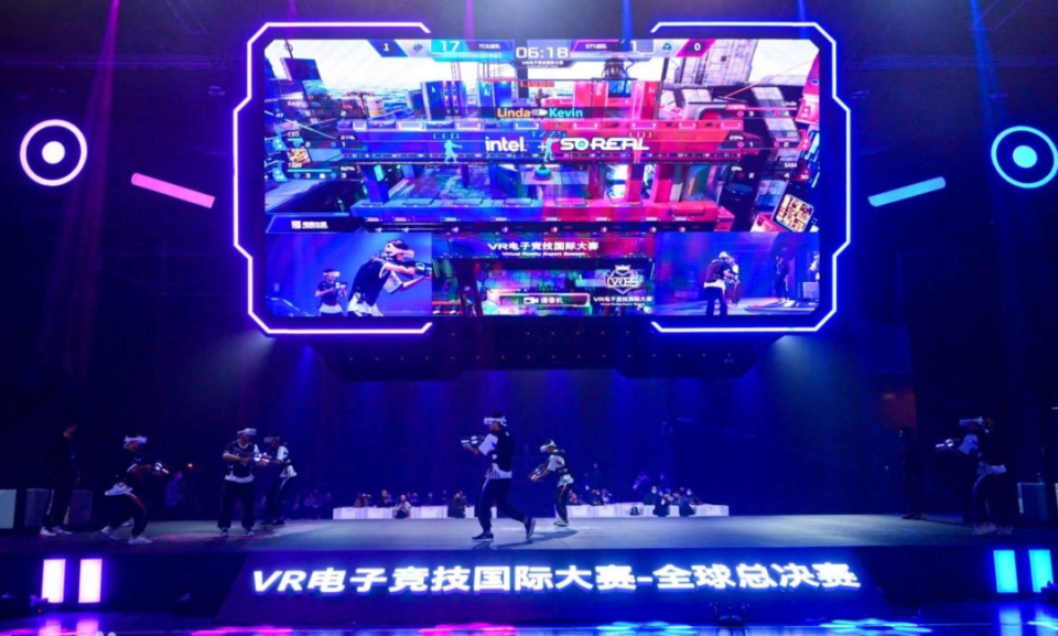 他用身体朝 他用身体朝